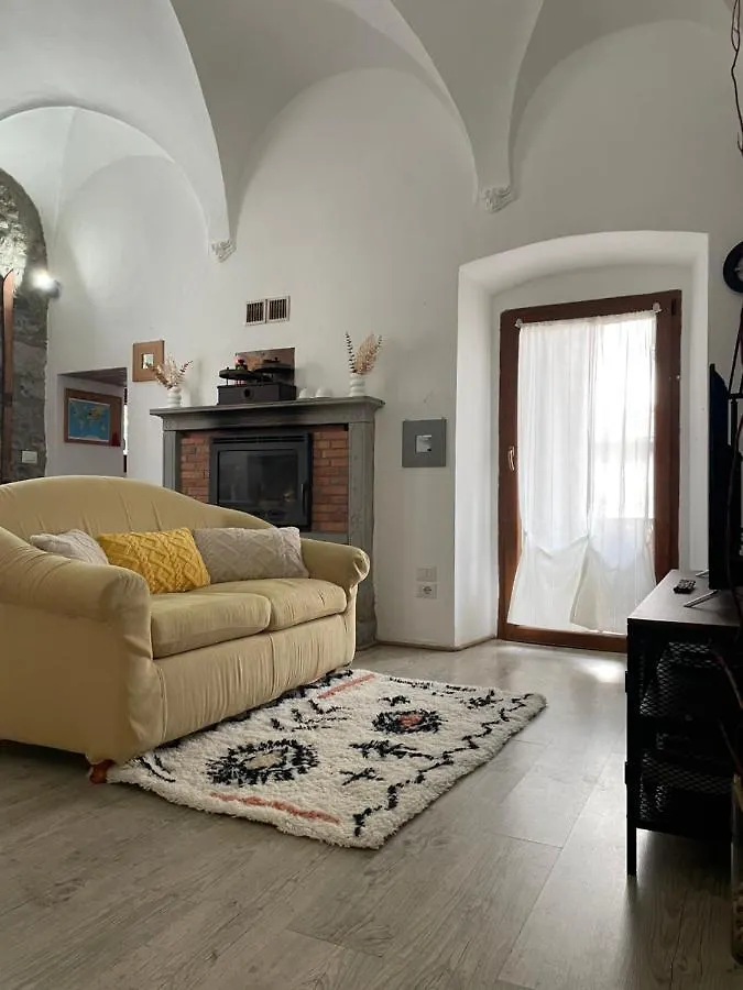 Apartamento Cá del Mecolo Lago di Como Castiglione dʼIntelvi